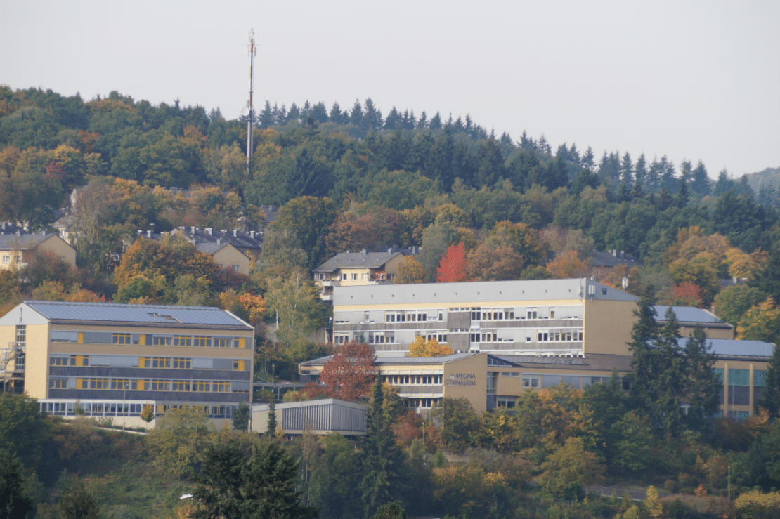 Megina-Gymnasium 2015