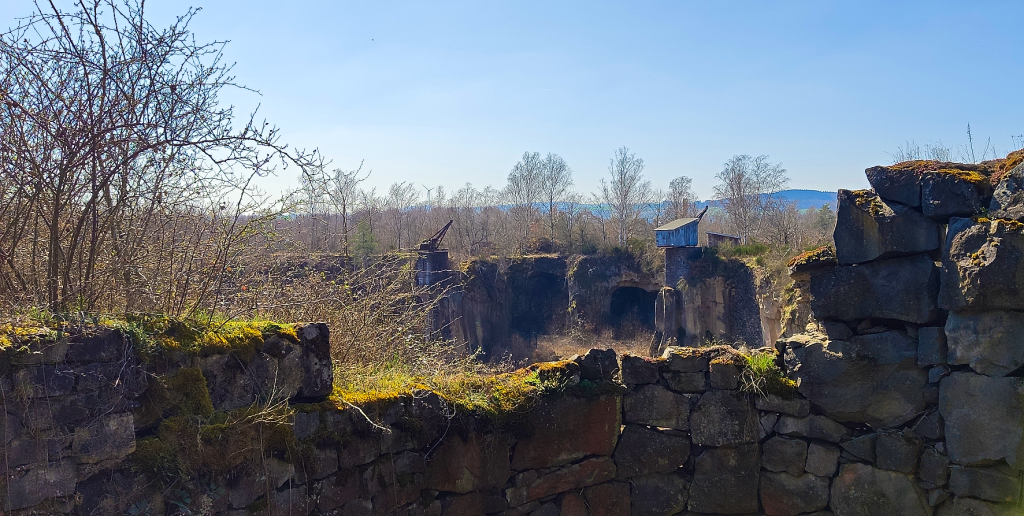 Vulkanpark im Frühjahr